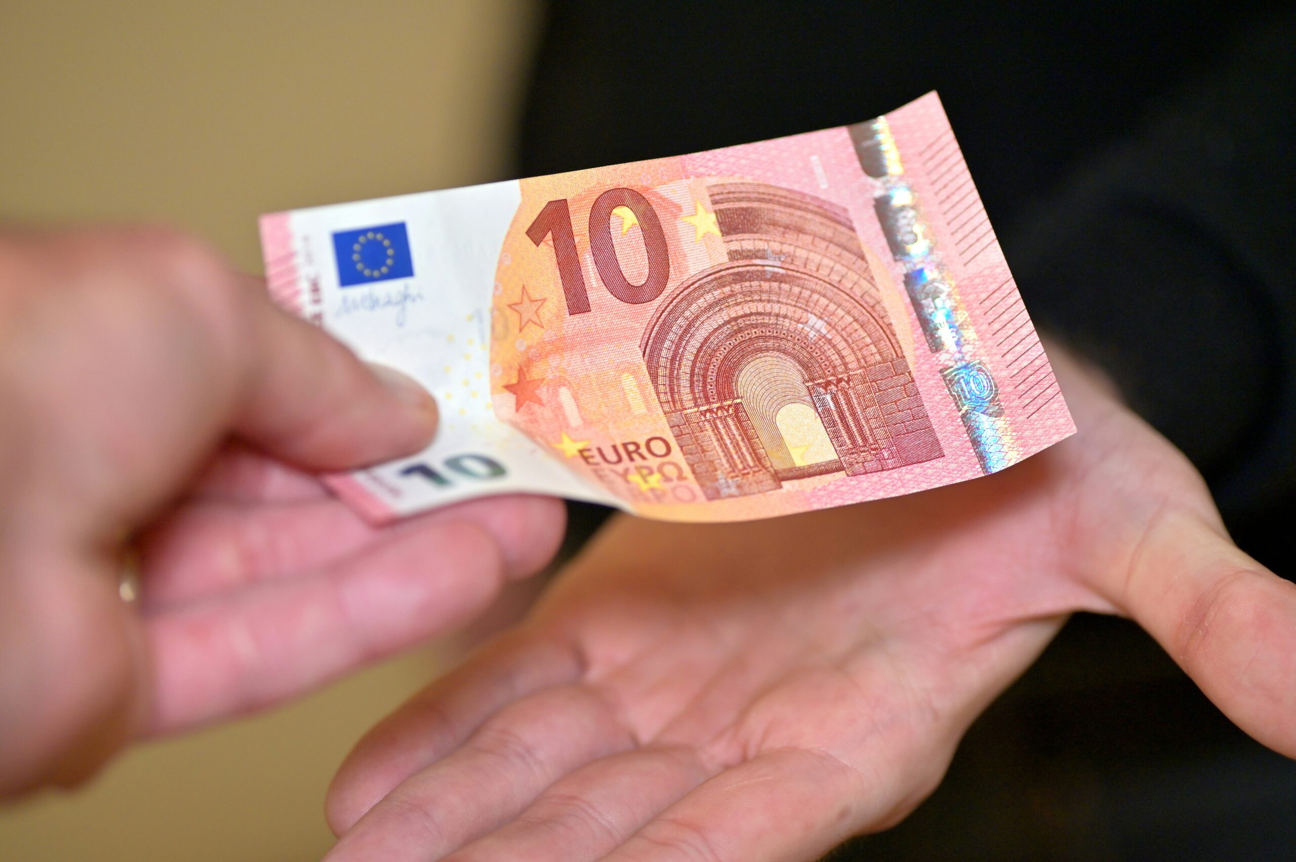 Unglaublich: Dieser geheime Trick spart endlich Hunderte Euro beim Einkaufen